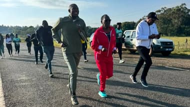 Dr. Chris Kiptoo running at the front of the pack at the 2026 Kaptagat Forest Marathon